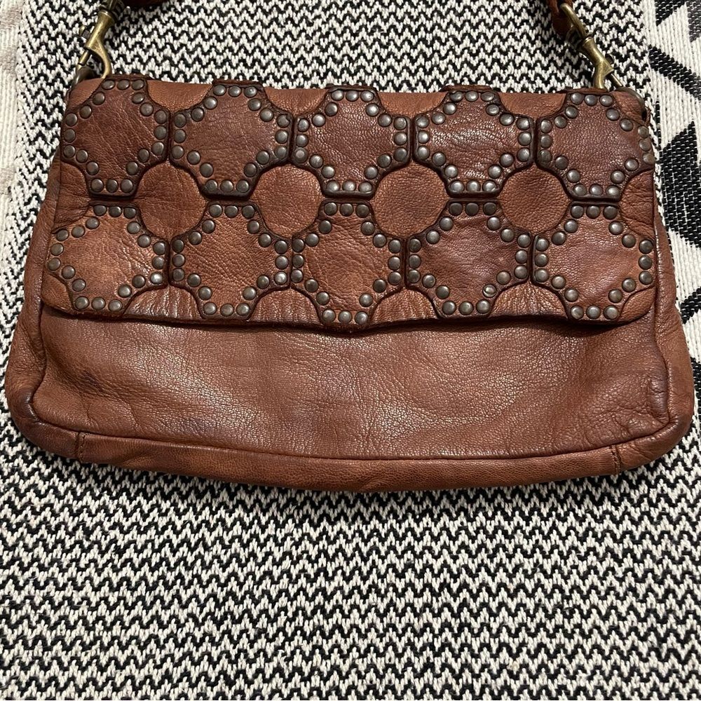 Kompanero Gisele -The Sling Bag Brown Leather w/Studs NWOT! - Picture 2 of 11